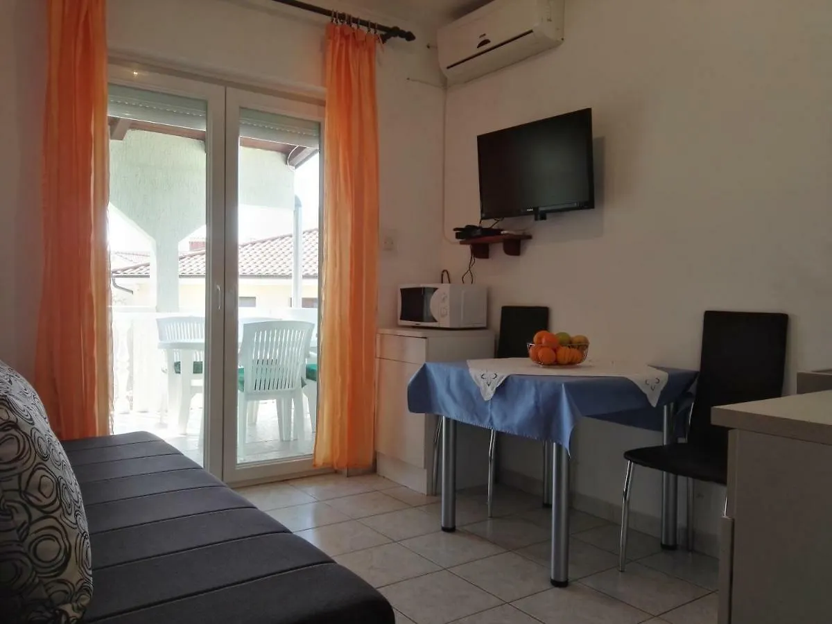 Apartment Pezic Krk Town